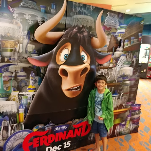 Movie Theater «Regal Cinemas Pavilion 14 & RPX», reviews and photos, 5547 S Williamson Blvd, Port Orange, FL 32128, USA