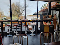 Atmosphère du Restauration rapide McDonald's à L'Isle-Adam - n°7