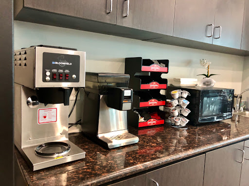 Car Dealer «Bayshore Chrysler Jeep Dodge RAM», reviews and photos, 5225 I-10, Baytown, TX 77521, USA