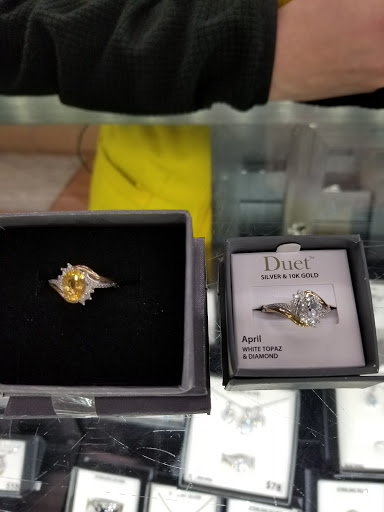 Department Store «Walmart Supercenter», reviews and photos, 150 Commerce Drive, Fairfield, IL 62837, USA