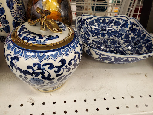 Clothing Store «Ross Dress for Less», reviews and photos, 5112 Commons Dr, Rocklin, CA 95677, USA