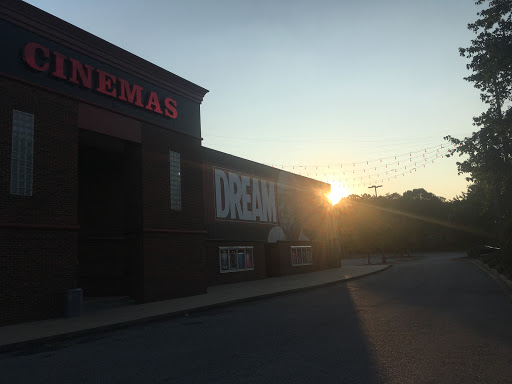 Movie Theater «RED Cinemas - Restaurant Entertainment District - Stadium 15», reviews and photos, 1305 Battleground Ave, Greensboro, NC 27408, USA