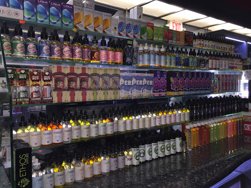 Tobacco Shop «Hollywood Smokes», reviews and photos, 6857 159th St, Tinley Park, IL 60477, USA