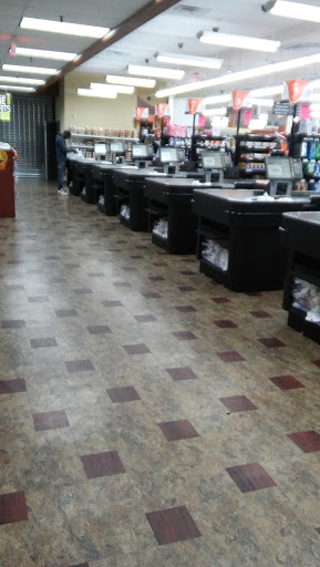 Supermarket «Food Universe», reviews and photos, 375 Tompkins Ave, Staten Island, NY 10305, USA