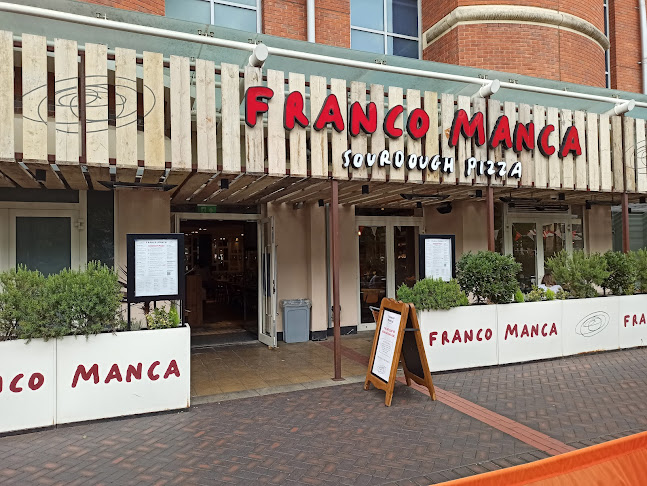 Comments and reviews of Franco Manca Reading
