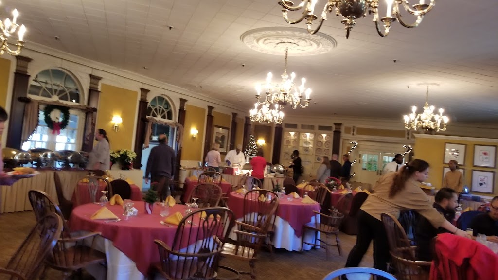 Mid Pines Inn And Restaurant 28387