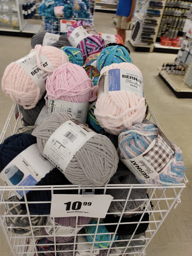 Fabric Store «Jo-Ann Fabrics and Crafts», reviews and photos, 365 E Burleigh Blvd, Tavares, FL 32778, USA