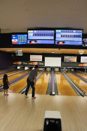 Bowling Alley «Cedar Lanes», reviews and photos, 1935 Cleveland Rd W, Sandusky, OH 44870, USA