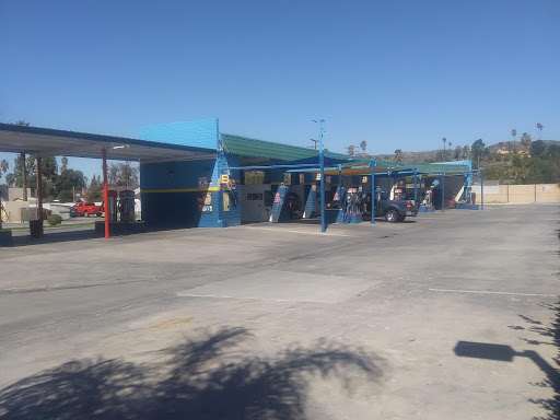 Sunshine Car Wash en Hemet