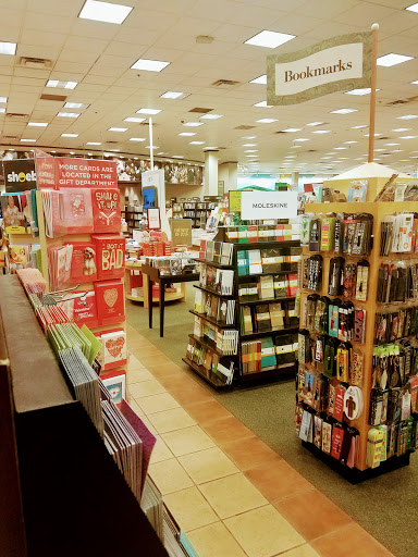 Book Store «Barnes & Noble», reviews and photos, 12193 Fair Lakes Promenade Dr, Fairfax, VA 22033, USA