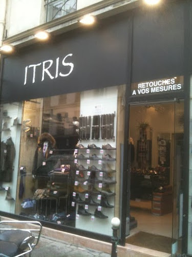 Magasin de vêtements pour hommes Itris Paris