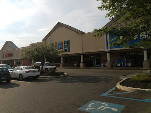 Supermarket «ALDI», reviews and photos, 25 Hazard Ave, Enfield, CT 06082, USA