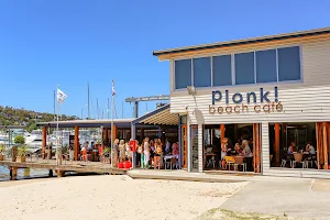 Plonk Beach Cafe image