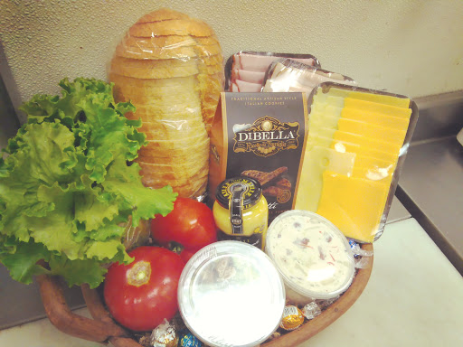 Grocery Store «McGinnis Sisters Specialty Food Stores», reviews and photos, 4311 Northern Pike, Monroeville, PA 15146, USA