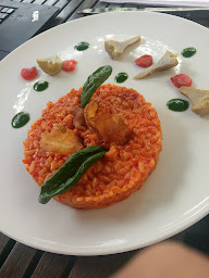 Photo n°87 de Restaurant gastronomique Château Les Merles à Mouleydier ()