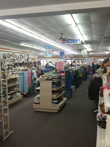 Thrift Store «The Salvation Army Family Store & Donation Center», reviews and photos