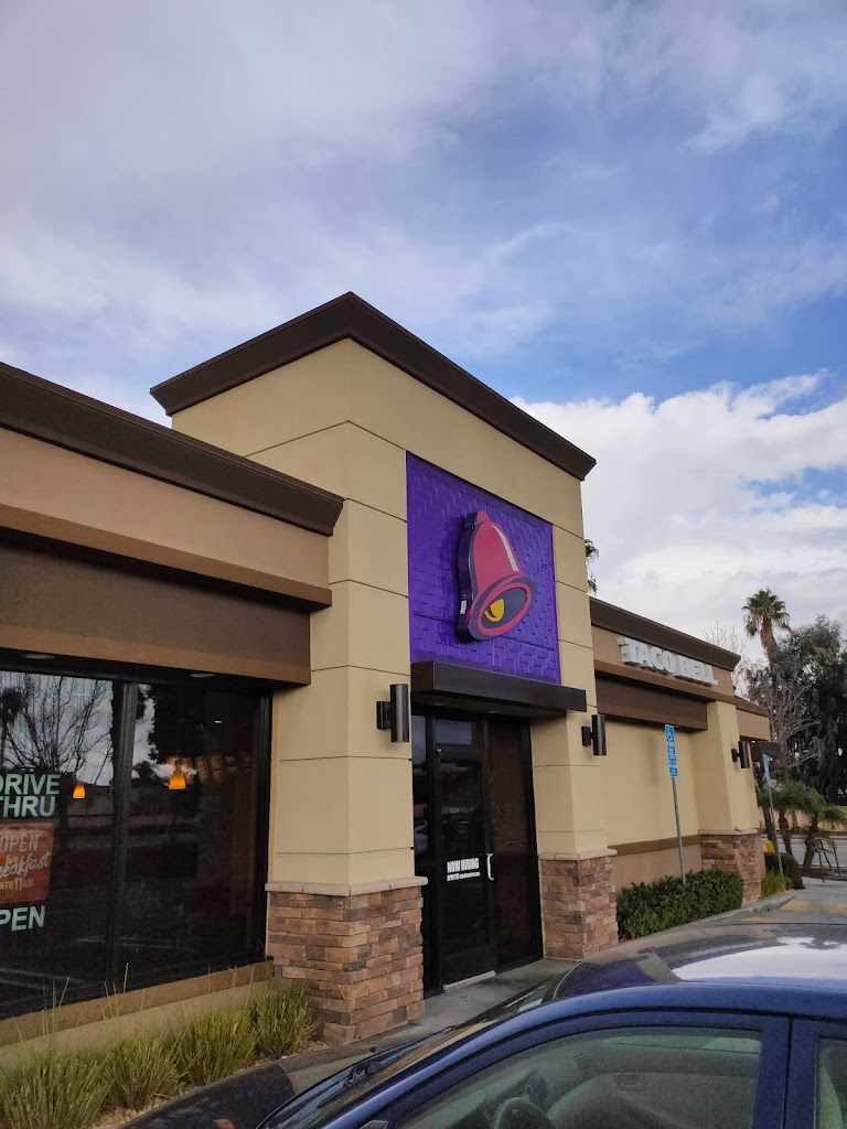 Taco Bell 92584