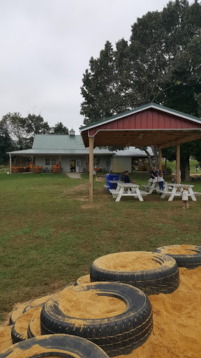 Tourist Attraction «Middleton Farm», reviews and photos, 13250 Cedar Hill Pl, Waldorf, MD 20601, USA