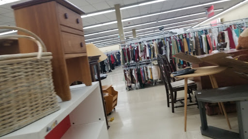 Thrift Store «Savers», reviews and photos, 26 Golf Center, Hoffman Estates, IL 60195, USA