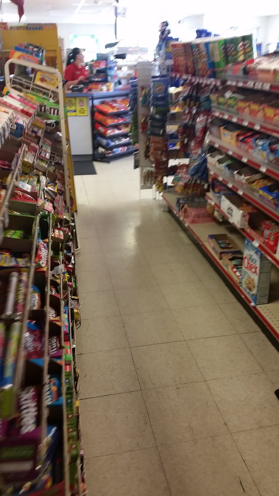 Flightline Convenience Center