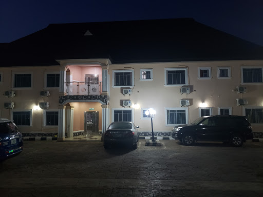Sunbeth Hotel and Suites, Ibukun Close, Akure, Nigeria, Pub, state Ondo