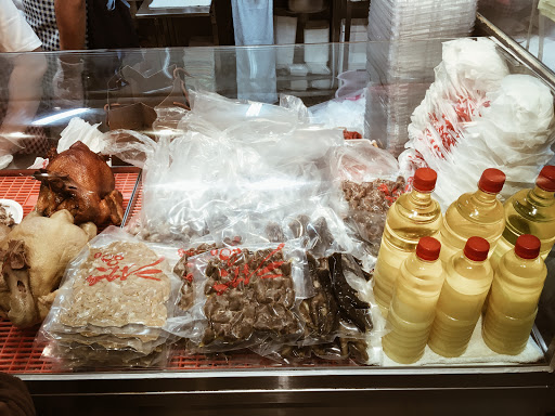淞品土雞專賣店-萬華門市 的照片