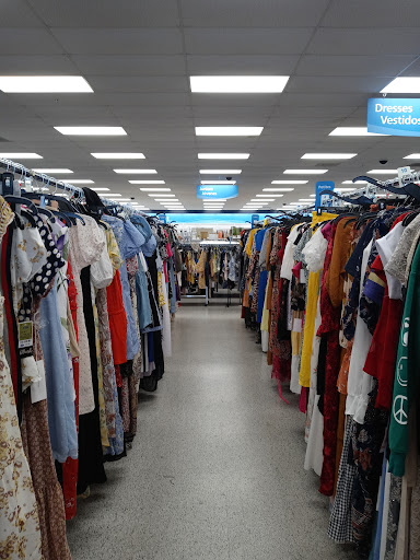 Clothing Store «Ross Dress for Less», reviews and photos, 2525 NE 10th Ct, Homestead, FL 33033, USA