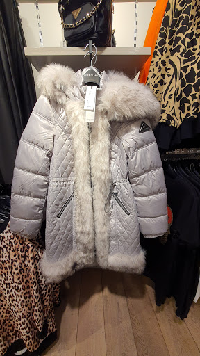 Fur coats stores Luton