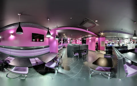 Creams Cafe Staines image