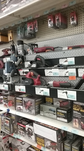 Hardware Store «Harbor Freight Tools», reviews and photos, 2500 W Parmer Ln B, Austin, TX 78727, USA