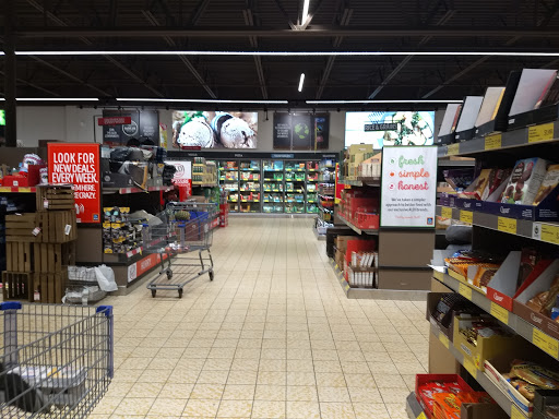 Supermarket «ALDI», reviews and photos, 4222 W Gate City Blvd, Greensboro, NC 27407, USA