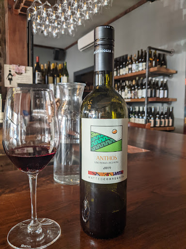 Wine Store «Division Wines», reviews and photos, 3564 SE Division St, Portland, OR 97202, USA