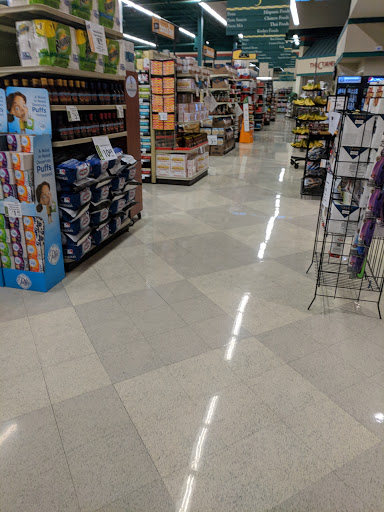 Grocery Store «Hen House #31», reviews and photos, 5800 Antioch Rd, Merriam, KS 66202, USA