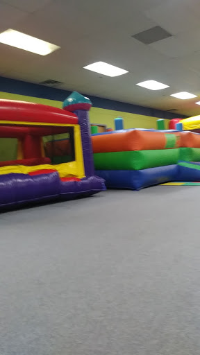 Shopping Mall «Shakopee Town Square Mall», reviews and photos, 2100 Shakopee Town Square, Shakopee, MN 55379, USA