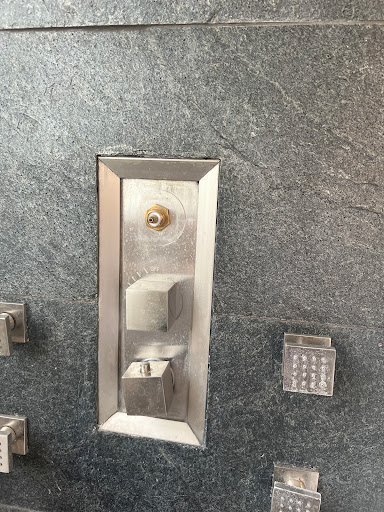 Plumber «Alvarez Plumbing & Air Conditioning», reviews and photos, 1623 S 51st St, Tampa, FL 33619, USA