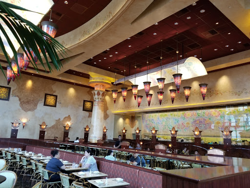 Shopping Mall «Bayshore Town Center», reviews and photos, 5800 N Bayshore Dr, Glendale, WI 53217, USA