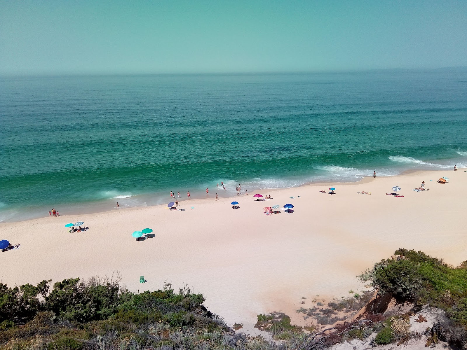 Foto von Beach Gale-Fontainhas mit langer gerader strand