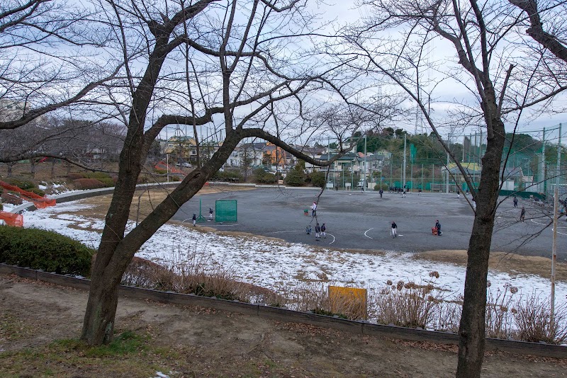 いの山東公園