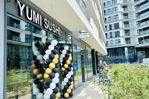 Yumi sushi image