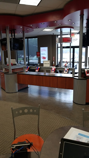 Cell Phone Store «Verizon Authorized Retailer – Cellular Sales», reviews and photos, 535 W Lancaster Ave, Berwyn, PA 19312, USA