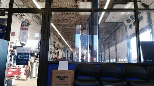 Auto Parts Store «Pep Boys Auto Parts & Service», reviews and photos, 1804 University Blvd E, Hyattsville, MD 20783, USA