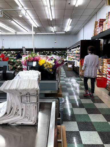 Korean Grocery Store «H Mart», reviews and photos, 8103 Lee Hwy, Falls Church, VA 22042, USA
