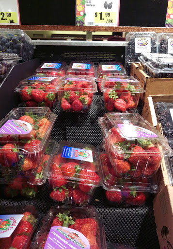 Shopping Mall «Wick Shopping Plaza», reviews and photos, 561 US-1, Edison, NJ 08817, USA