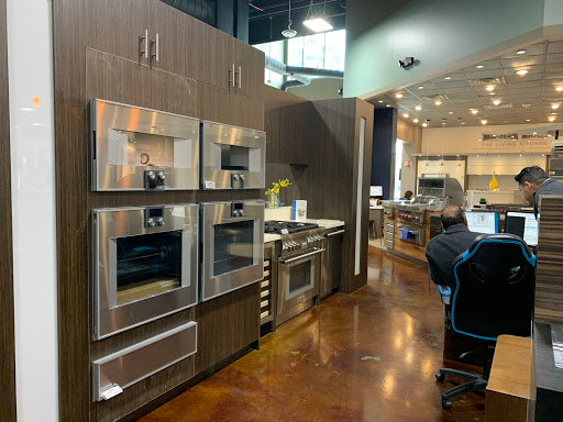 Universal Appliance and Kitchen Center image