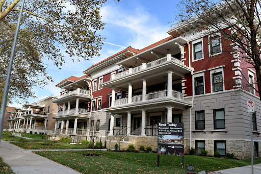 The Colonnades Apartments