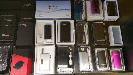 Vaporizer Store «Lil Buddha Vapor & Smoke Shop», reviews and photos, 6916 Big Bend Rd, Gibsonton, FL 33534, USA