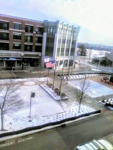 Shopping Mall «Burr Ridge Village Center», reviews and photos, 701 Burr Ridge Pkwy, Willowbrook, IL 60527, USA