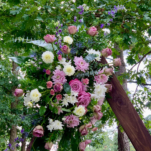 Florist «Horse Feathers Floral Design», reviews and photos, 40 High St, Mt Holly, NJ 08060, USA