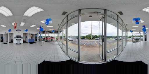 Ford Dealer «Barreth Ford Center», reviews and photos, 560 State Hwy 47, Union, MO 63084, USA