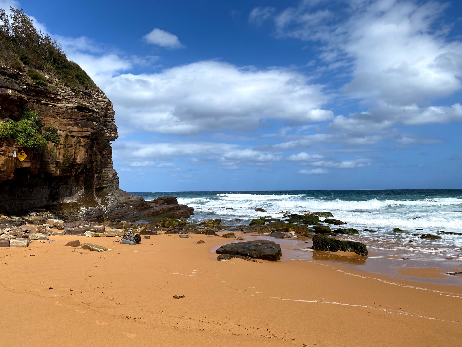 Turimetta Beach'in fotoğrafı ve güzel manzarası
